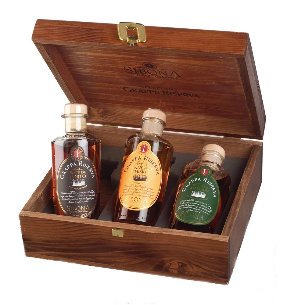 Grappa Riserva Affinata in Botti da Madeira + Grappa Riserva Affinata in Botti da Tennessee Whiskey + Grappa Riserva Affinata in Botti di Porto - Sibona (0.5l x 3 - cofanetto)